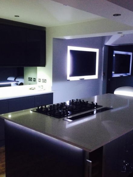 b2656e39-27f3-448a-b1f4-28066d871008